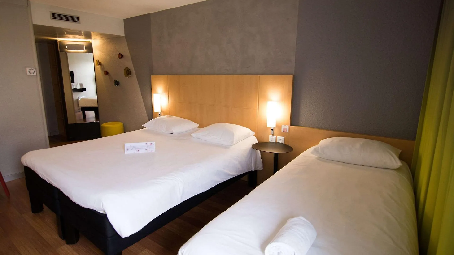 Ibis Rennes Beaulieu Hotel Cesson-Sevigne 3*,  France