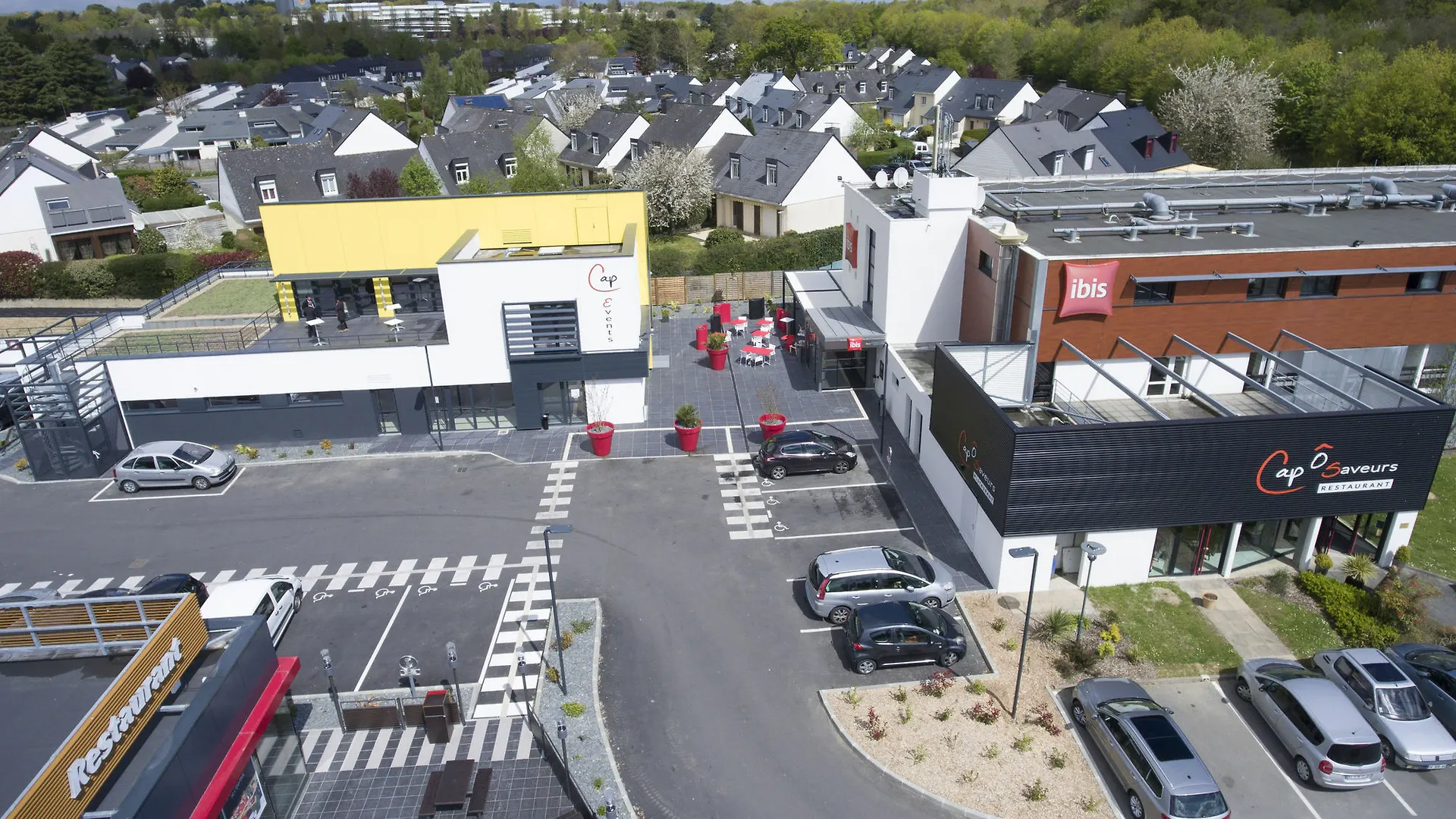 Ibis Rennes Beaulieu Hotel Cesson-Sevigne 3*,  France