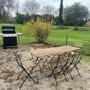 https://appartement-en-provence.aixenprovencehotels.org