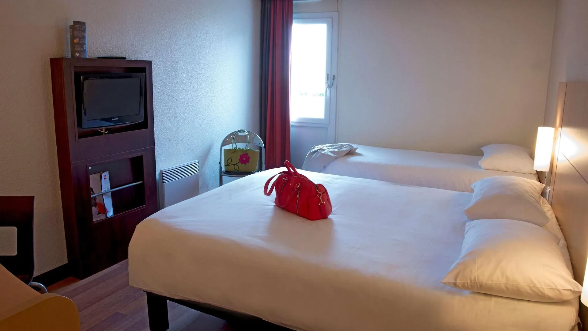 ***  Hotel Ibis Rennes Beaulieu Cesson-Sévigné Francia